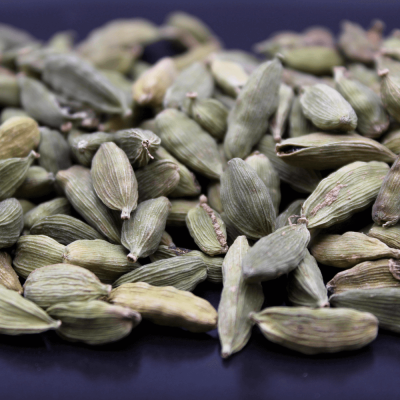 Cardamome verte cabosse entière 10gr Cardamome verte cabosse entière 10gr